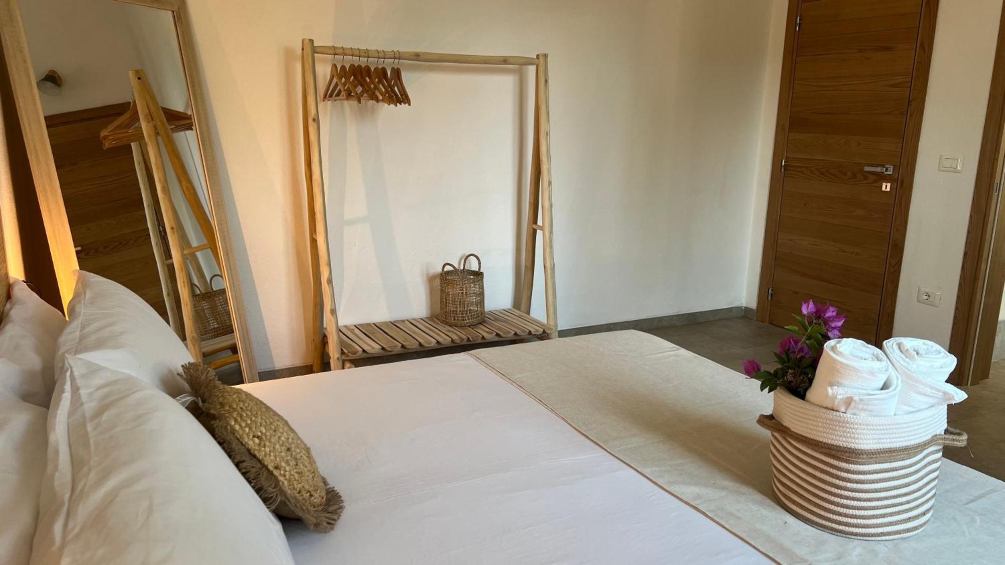 Il Mandorlo Bed & Breakfast Santa Teresa Gallura Exterior photo